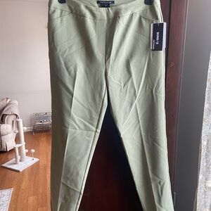 Zac & Rachel Light Olive Pants Size 6. NWT